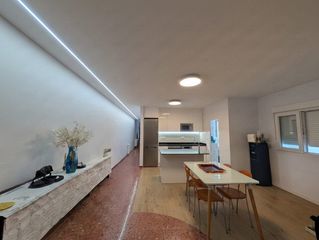 Affitto Appartamento in Calle trinidad 34. Espectacular piso en alquiler!!!