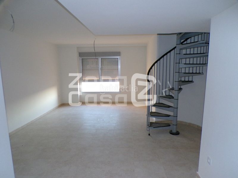 Foto a663dd17-de9b-4d33-a639-16ef518587df. Duplex con parcheggio in Pobla Llarga (la)