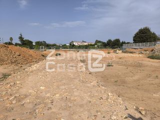Mas à Urbanitzacions i Pedanies Nord. Finca rústica vallada y despejada cerca de alzira y algemesí