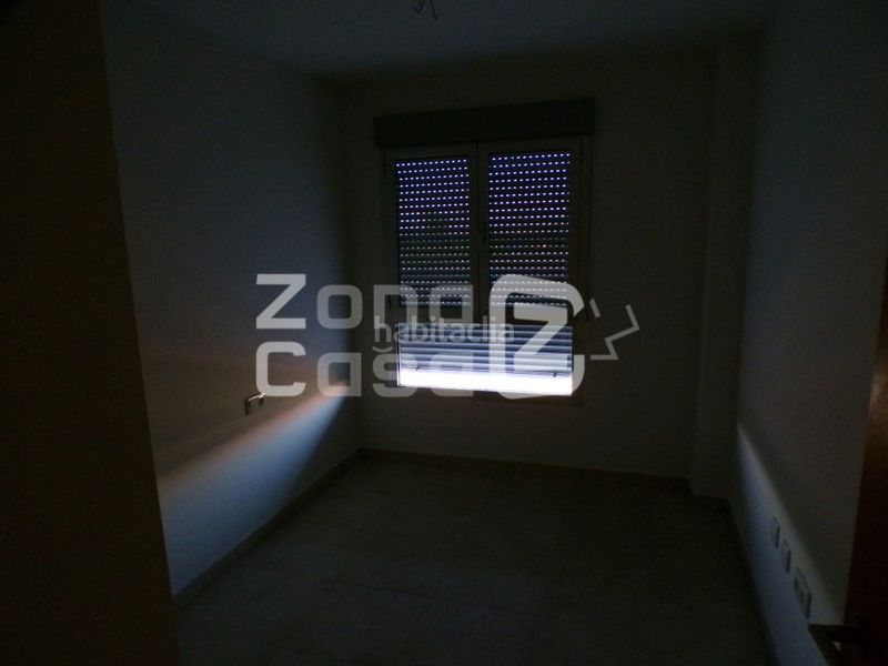 Foto 5c076e74-a558-47fe-b5fe-eae1b6a536a8. Erdgeschoss mit parking in Pobla Llarga (la)