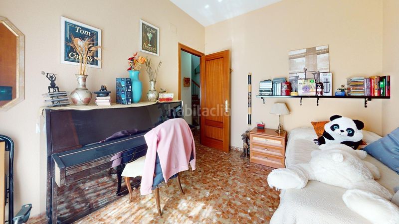 Foto ab293a68-bbce-4dbb-9236-fc842980b41f. Casa a schiera con riscaldamento parcheggio in Poniente-Norte - Miralbaida - Parque Azahara Córdoba