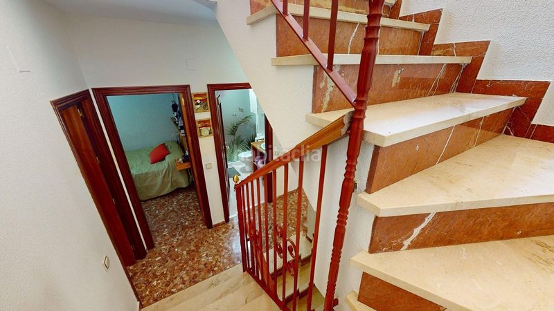 Foto d85b6204-4771-46ba-b8bd-b1b85575a097. Casa a schiera con riscaldamento parcheggio in Poniente-Norte - Miralbaida - Parque Azahara Córdoba