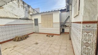 Casa en Ca�ero. Casa en ca�ero con patio, proyecto de reforma y gran potencial