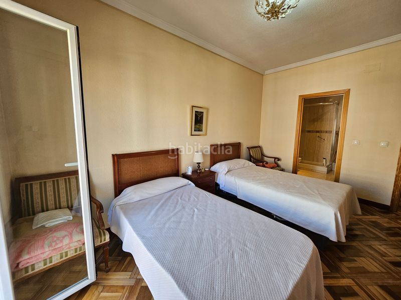 Foto c2ef3edc-d737-4e06-9156-3de823729472. Rent flat in calle de bocángel 3 in Fuente del Berro Madrid