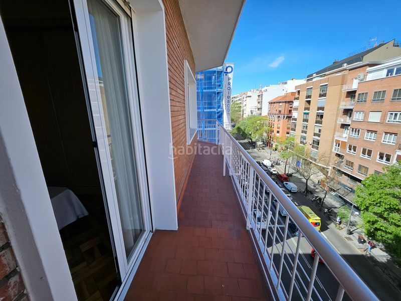 Foto d6f8e034-5af9-499b-b780-3d891ef57b3f. Rent flat in calle de bocángel 3 in Fuente del Berro Madrid