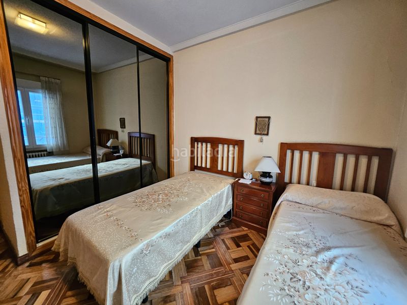 Foto f3525e03-88f8-4aee-bc3f-a1b305ce683e. Rent flat in calle de bocángel 3 in Fuente del Berro Madrid