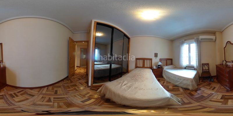 Foto f9762460-ac7b-4e72-b001-3a069ddd74b1. Rent flat in calle de bocángel 3 in Fuente del Berro Madrid