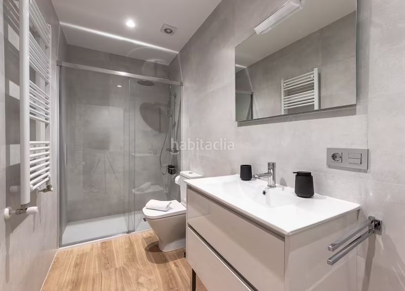 Foto 09d2b310-69c3-4c98-9cff-b4c8e45aa3b1. Lloguer apartament a fernández del campo kalea 14 a Bilbao