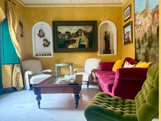 Location Appartement  Calle san gregorio 3. Ático con azotea privada y vistas a la catedral en el centro de