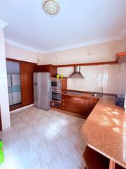 Casa pareada  Calle maricadena. Casa independiente con garaje de 158 m2