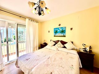 Casa adossada  Calle cañaveral. Vivienda adosada en campo de golf, con 3 plazas de aparcamiento