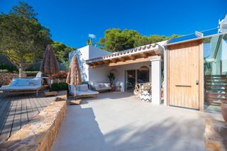 Casa in Sant Jordi de Ses Salines-Sant Francesc. Villa mediterránea  salinas