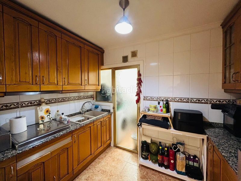 Foto 78ecd017-84aa-4967-9628-5096c66e29a8. Pis a Colonia Madrid Benidorm