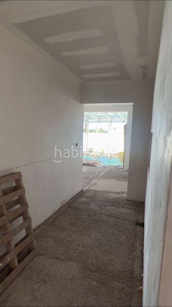 Foto 57f03fbf-3b9c-4e6a-813a-b1e1fdff3e60. Casa amb aparcament piscina a Palm - Mar Arona