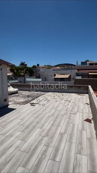 Foto f0bd9854-e79e-43cd-a7b7-44f6b46b38be. Casa amb aparcament piscina a Palm - Mar Arona