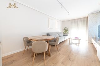 Appartamento  Calle claudio coello. En venta – amplio piso de 2 dormitorios con terraza acristalada,