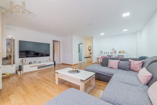 Pis  Calle claudio coello. En venta: magnífico piso en urbanización privada con piscina com