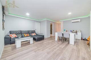 Pis  Calle claudio coello. En venta: magnífico piso con terraza, patio y piscina en el quiñ