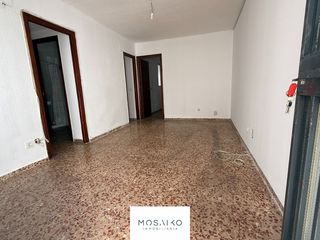 Flat in Sta. Marina - San Andrés - San Pablo - San Lorenzo