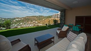 Affitto Appartamento in Urbanizacion real de la quinta 2. Piso de lujo para larga temporada - vistas al mar