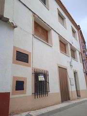 Maison jumelée  Barrio bajo 9. Casa pareado en venta en bajo, 9 vinaceite