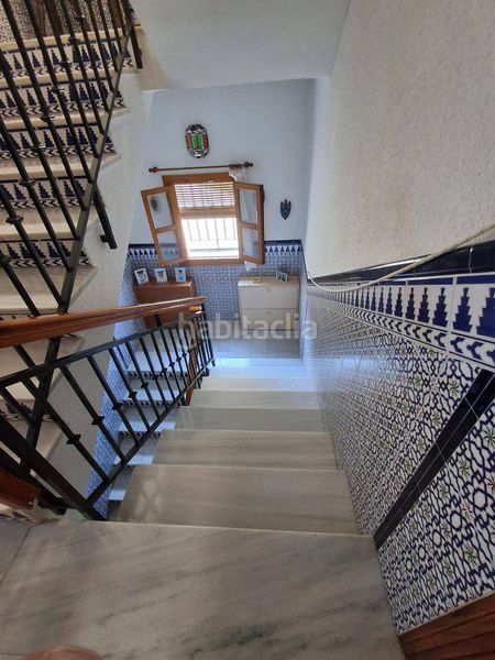 Foto a42b9b50-0bbe-40ad-8d0f-62cbb73d8446. Casa amb xemeneia calefacció aparcament piscina a Loja