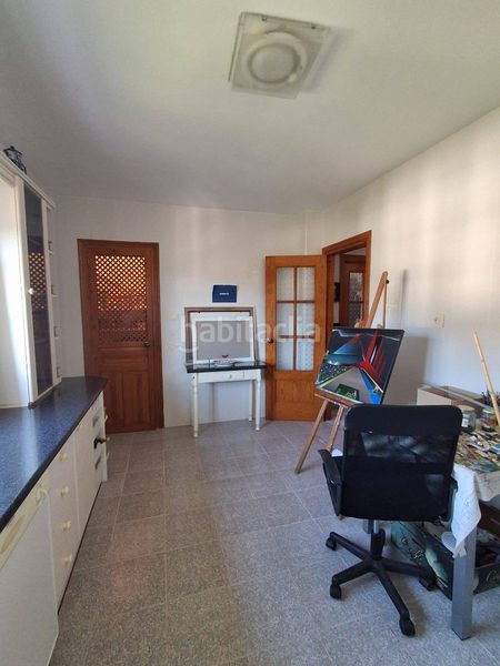 Foto db34cdc2-a13e-4d58-8148-7e24ac596b5d. Casa amb xemeneia calefacció aparcament piscina a Loja