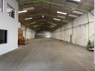 Miete Fabrikhalle in San Cibrao das Viñas. San cibrao das viñas