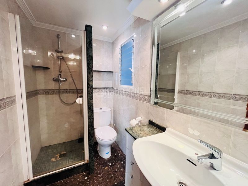 Foto 1789c460-2d6c-416d-b389-6343bf5b120b. Flat in Eixample Alcoi
