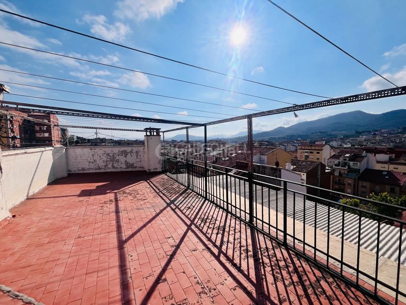 Foto 5d7a54b2-b98d-4d16-9efb-59a090ffef6d. Flat in Eixample Alcoi