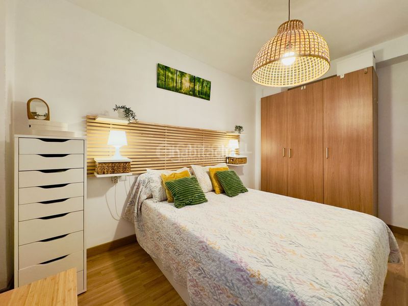 Foto 0b94bb0a-147e-49d8-83b0-ba5aa442307e. Pis a Zona Nord Alcoi