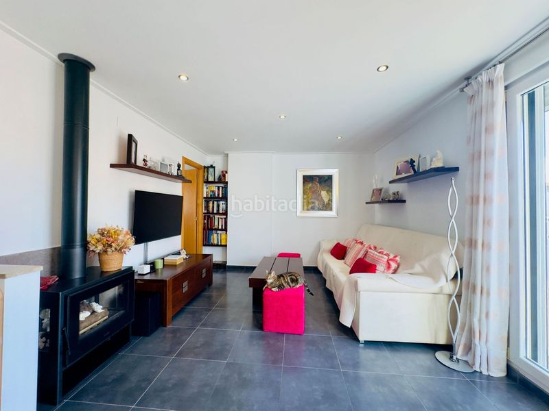 Foto fa9e0fd9-f6e4-4f6f-80db-f31f2091dfd5. Dúplex ático duplex en muro en Muro de Alcoy