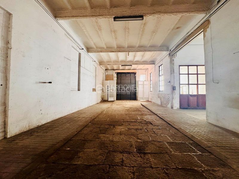 Foto 84e4c56f-2678-4862-9dd6-6e1a47d528d5. Industrial building in Cocentaina