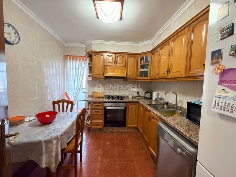 Foto 7b308c30-a559-4c3a-a451-7584d220b982. Piso en Centre-Zona Alta Alcoi
