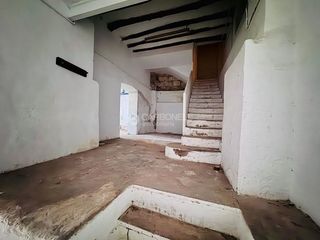 Geschäftsraum  Verge dels lliris
