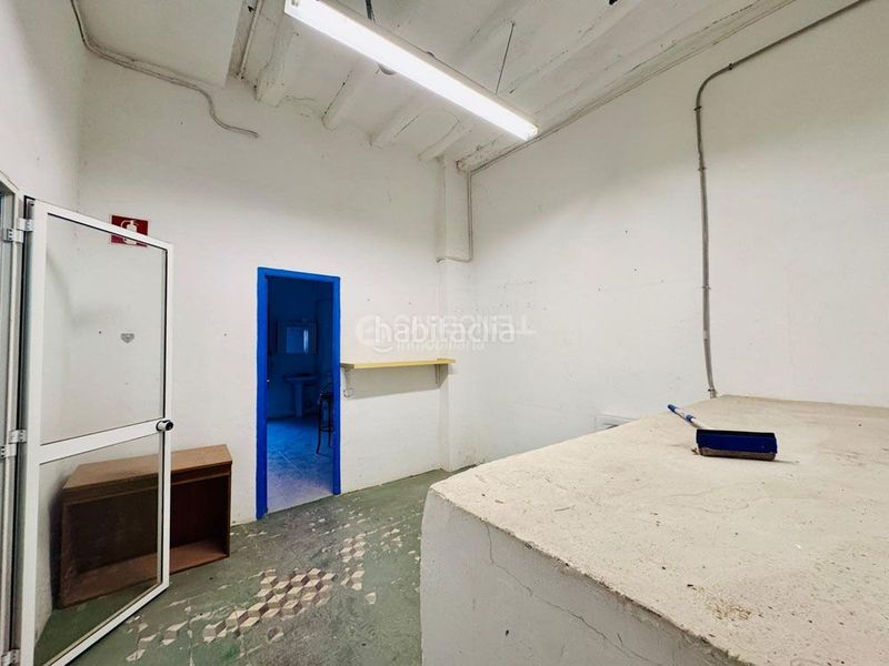 Foto 9c05d5f8-5d21-4f2d-974f-374ffcbf6b89. Local comercial a Centre-Zona Alta Alcoi