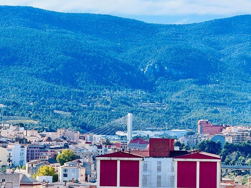 Foto f5838c0e-9668-4ba7-bfbb-638a752ba777. Àtic amb calefacció a Zona Nord Alcoi