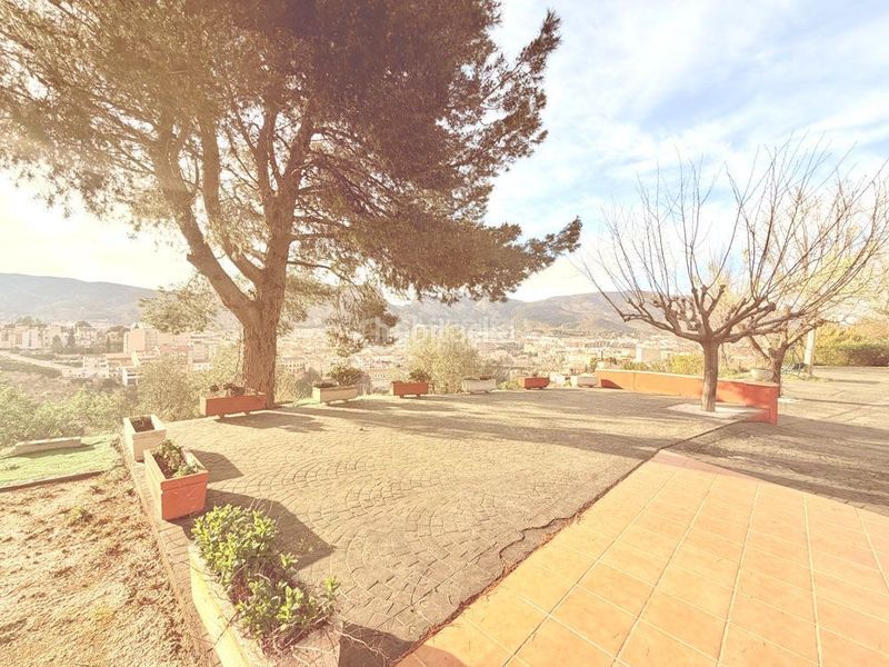 Foto e933614e-99be-4152-b058-90f480542d3c. Casa amb calefacció aparcament piscina a Centre-Zona Alta Alcoi