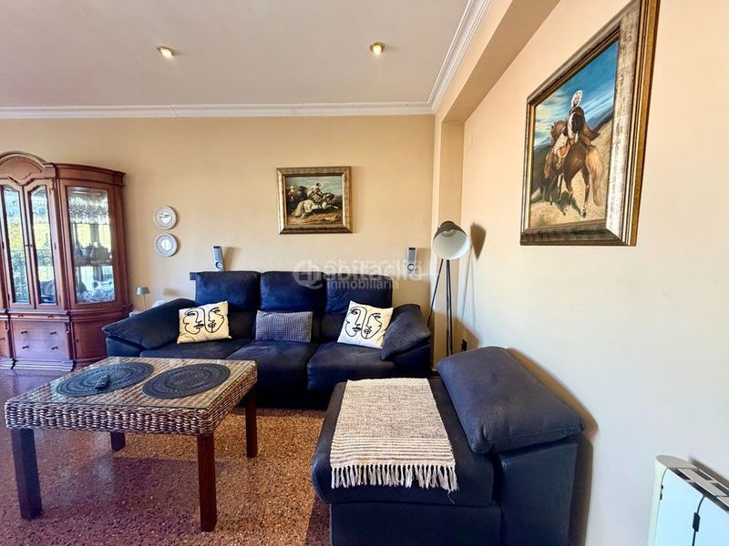 Foto 988284f8-bb2f-46e6-91a3-90762c36eed8. Casa  duplex en Cocentaina