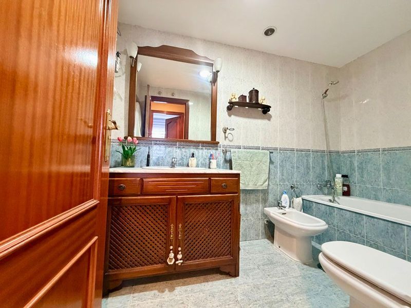 Foto bc1e5249-7c91-45f2-a8f7-6ef1a62b6572. Casa  duplex en Cocentaina