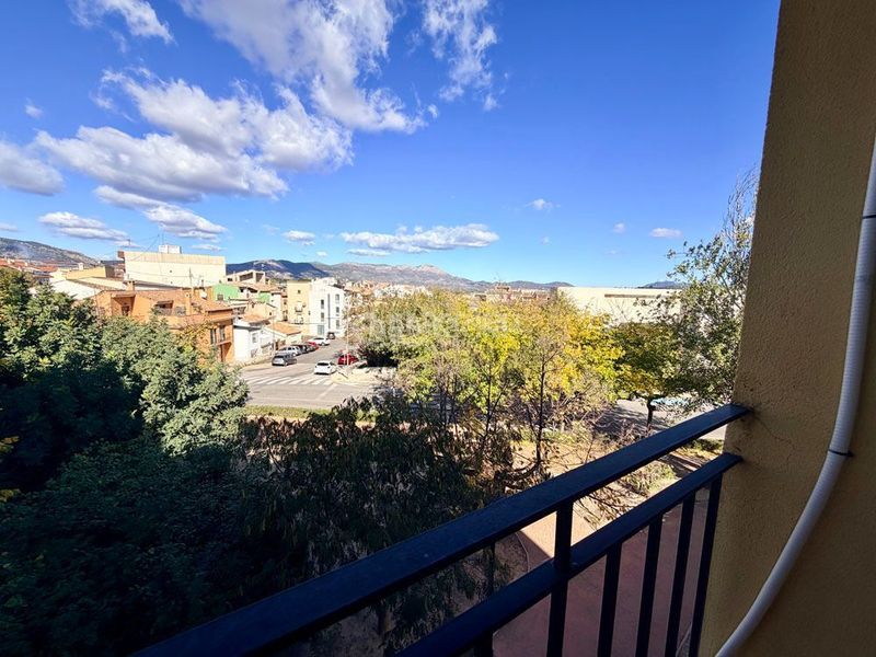 Foto bf8f6c5a-ebef-4c5f-8d2b-f091953c8645. Casa  duplex en Cocentaina