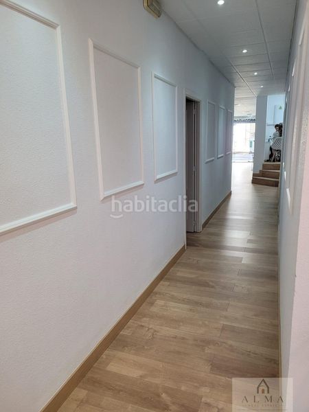 Foto b3ef1a38-ebe6-46ba-8e6a-70767cc463f3. Local comercial a Almendralejo