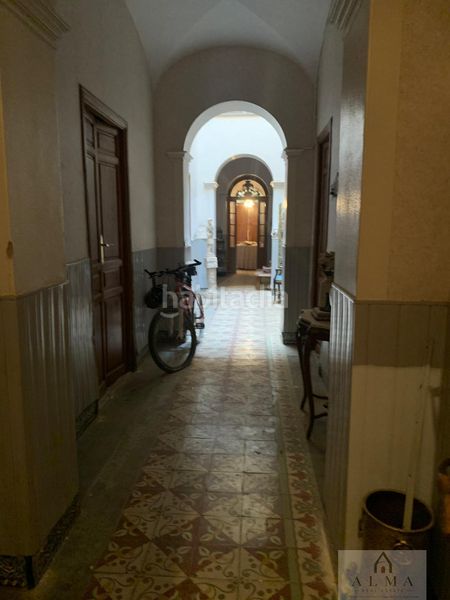 Foto fabee791-8183-4d80-898e-51c3a56706eb. Casa amb aparcament a Almendralejo