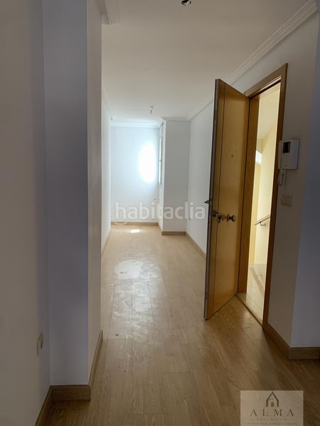 Foto a9e013f4-a33b-46ab-9545-7af8830fc6f1. Lloguer local comercial a Almendralejo