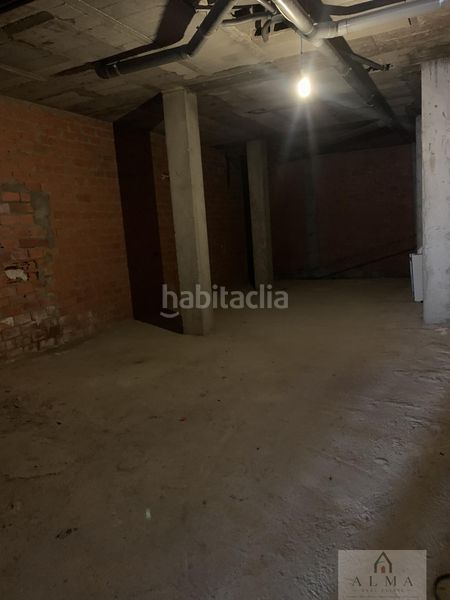 Foto f7439d84-cde0-4a61-a9a3-57806688f41d. Local comercial a Almendralejo
