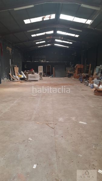 Foto 8d264c2d-8c73-47d4-a9c2-b48f0d27c685. Nau industrial a Almendralejo