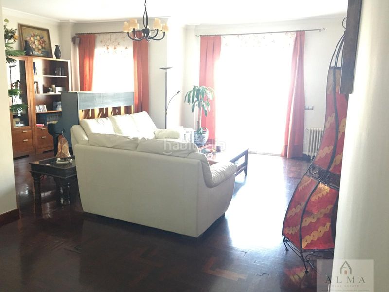 Foto 435bda46-dfe5-42fc-8ace-4d02dba2a6b7. Flat with heating in Almendralejo