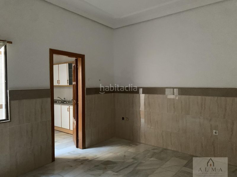 Foto 5bc61fde-ab56-44f6-a0a6-a2236a04159a. Edifici a Almendralejo