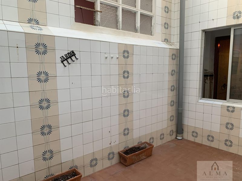 Foto 6ef31f3f-7ae5-42ed-9f62-910829509287. Edifici a Almendralejo