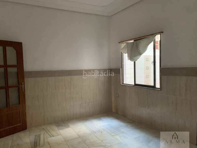 Foto b86c8a3e-72c7-4931-b917-97c0cd509860. Edifici a Almendralejo